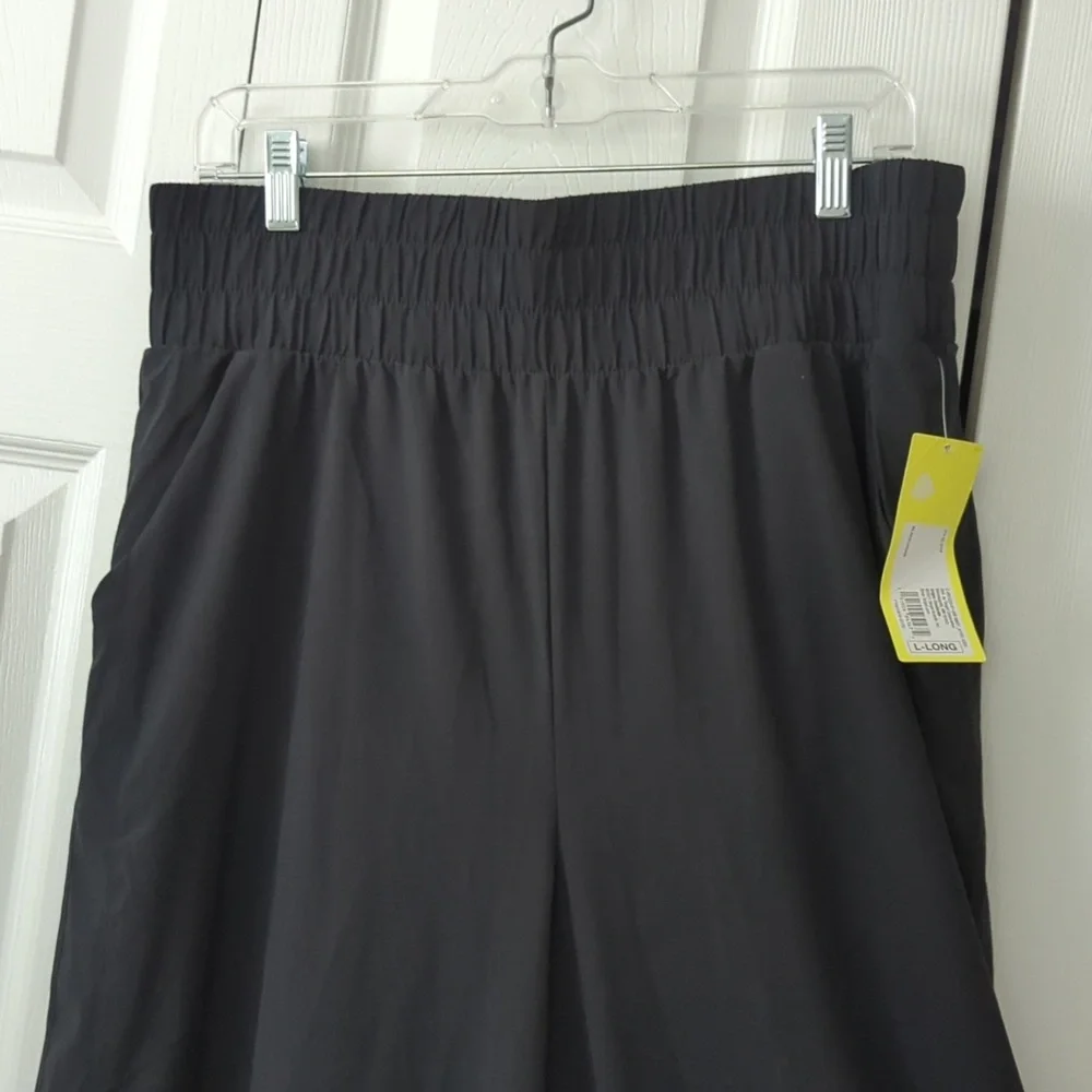 NWT! ~ALL IN MOTION~ BLACK WIDE WAIST VERY LONG ACTIVE WIDE LEG PANTS-L/LONG - Picture 2 of 9